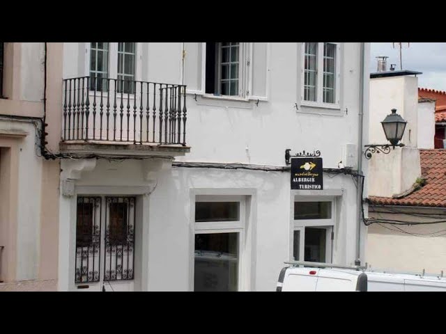 mundo albergue santiago de compostela