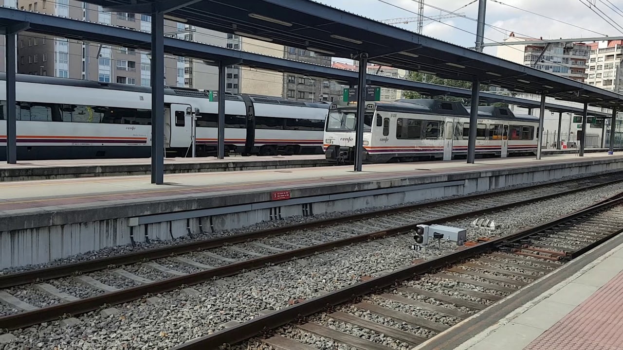 distancia entre o grove y vigo