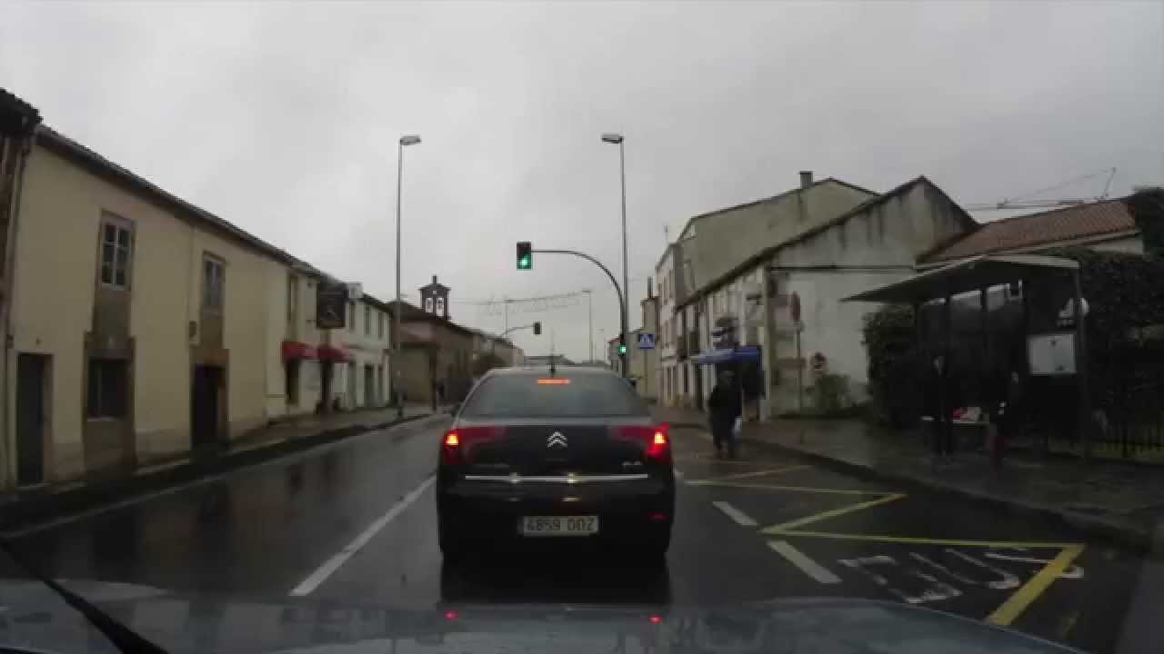 distancia de santiago a coruña en coche