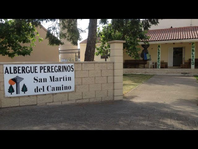 albergue municipal san martin del camino