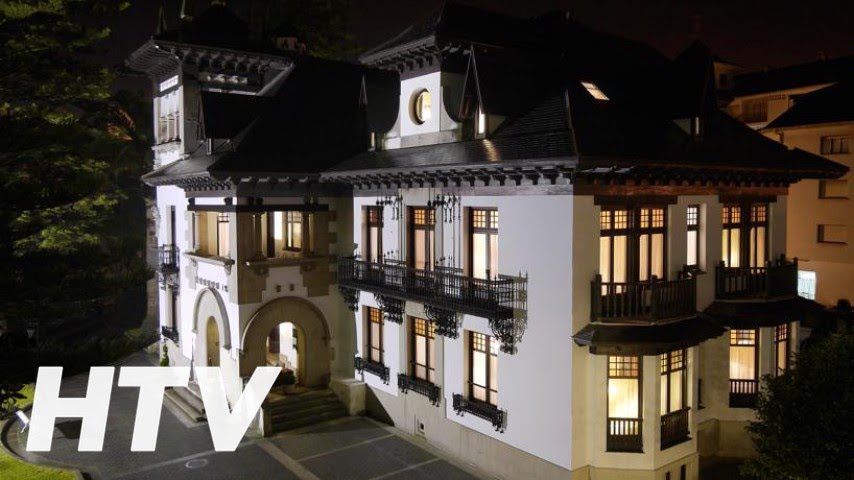 palacio de arias en navia